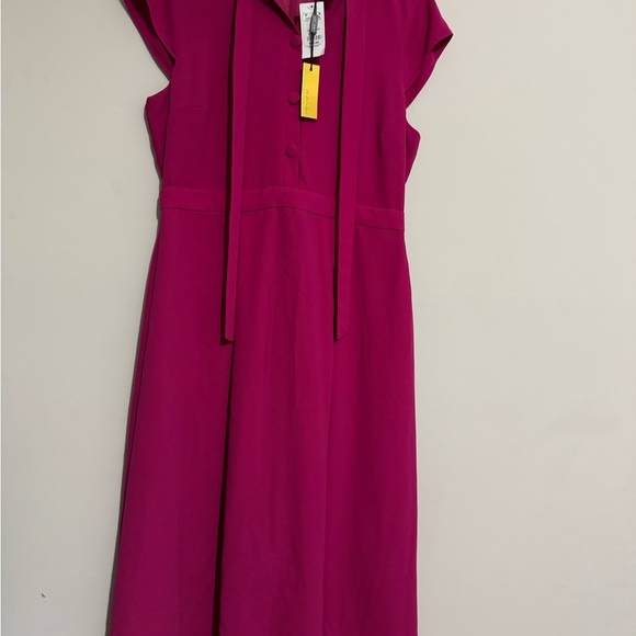 Alexia Admor Fuchsia Midi Dress 💕💖 - Picture 3 of 11